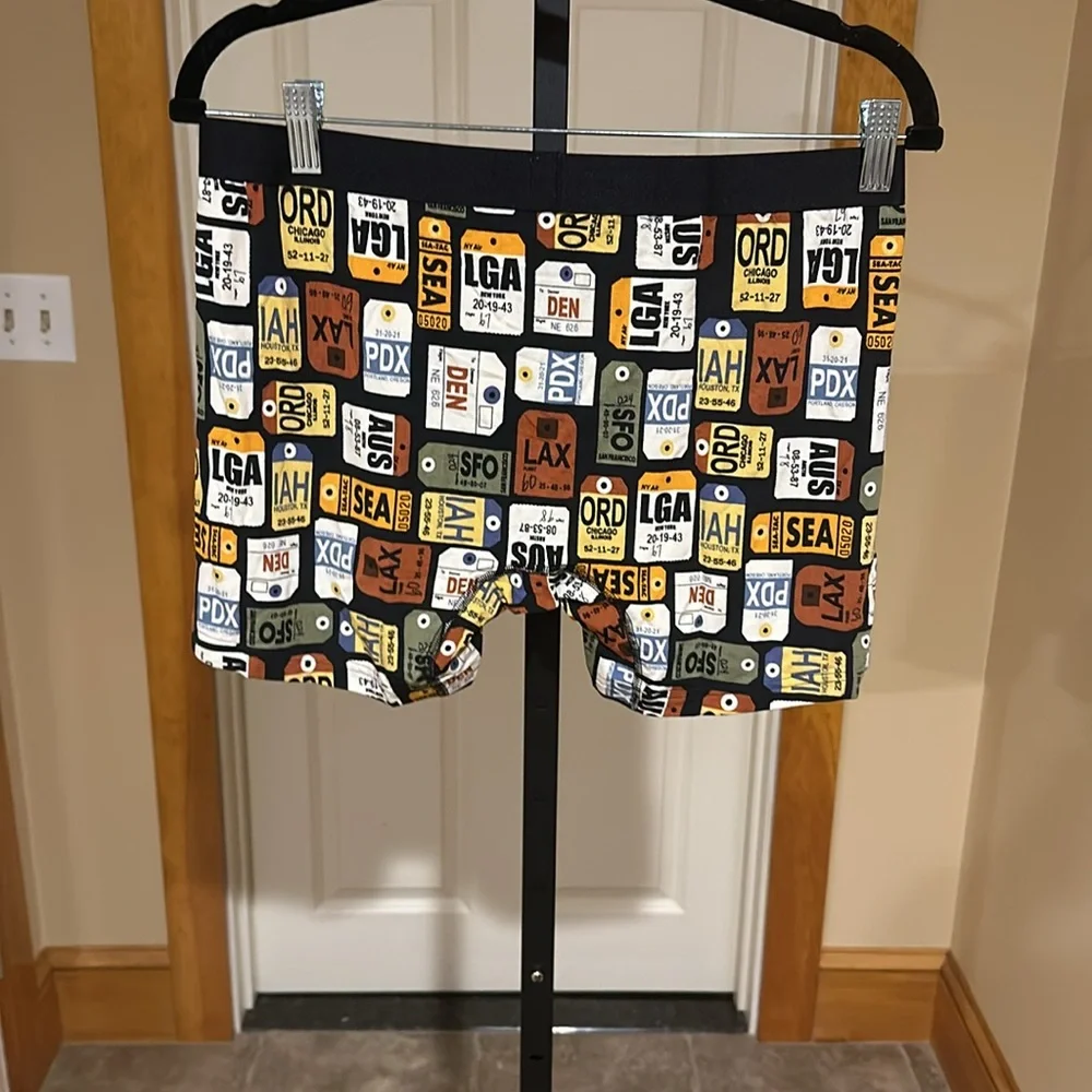 MeUNDIES men’s PACK YOUR BAGS BOXER BRIEF NO FLY OPENING